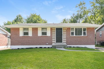 1376 Cove Ln St. Louis, MO 63138